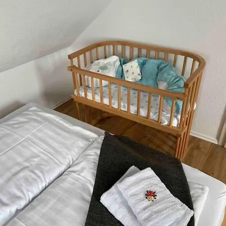 아파트 Schnuckeliges Dachgeschoss-apartment *